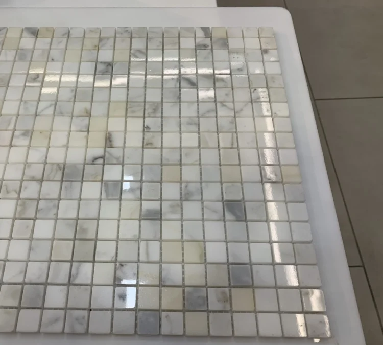 Мозаика Mozaico de Lux C-MOS Calacatta Gold Pol