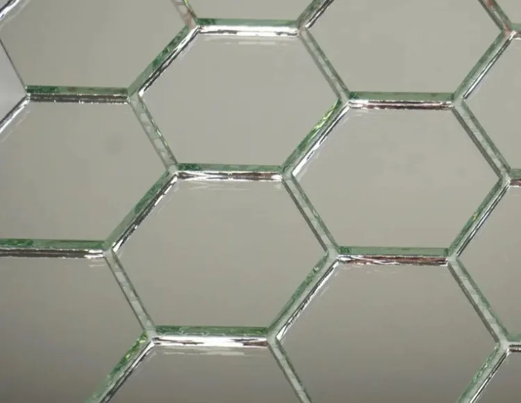 Мозаика зеркальная DecorStoneHub Zs-hex-Z серебристая 304х303 мм соты для зонирования пространства