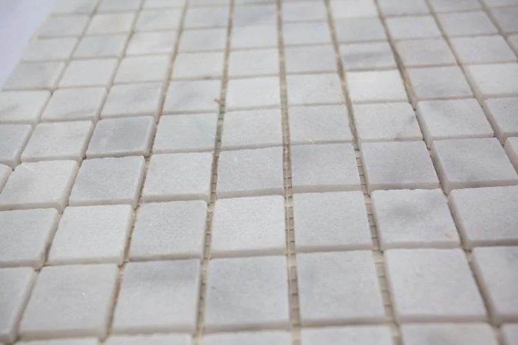 Мозаїка з мармуру Полірована МКР-2П (23x23) White BI