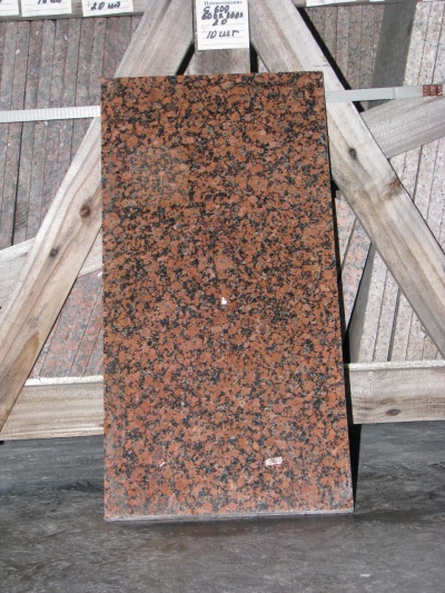 Плитка гранітна Омелянівський кар'єр 600х300х20 мм Полірована