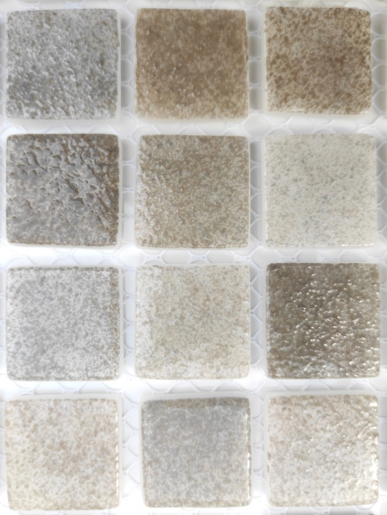 Мозаика стеклянная АкваМо Limited Edition 46 на сетке