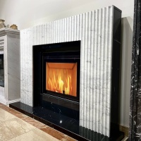Портал для каміна Bravo Даллас Calacatta Black + Bianco Cararra Venatino мармур білий/чорний прямий