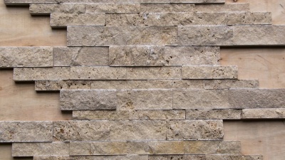 Плитка мозаїчна з травертину Noce Travertine Split Face Interlocking panel 1,7 х17, 4х53 см, панель, коричнева з колотою поверхнею