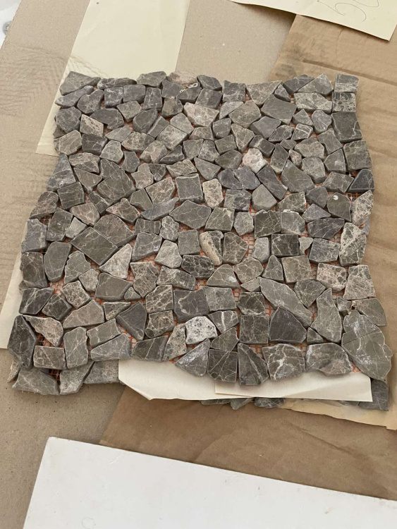 Мозаика из мрамора Матовая МКР-ХСВ (хаотичная) Emperador Medium