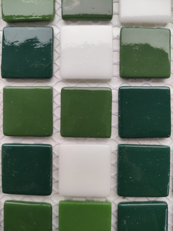 Мозаїка зі скла AquaMo MX25-1/05/12/13/14 25x25x4 (317x317) мм глянцева на сітці