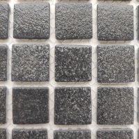 Мозаїка зі скла AquaMo PW25209 Black 25x25x4 (317x317) мм глянцева на сітці