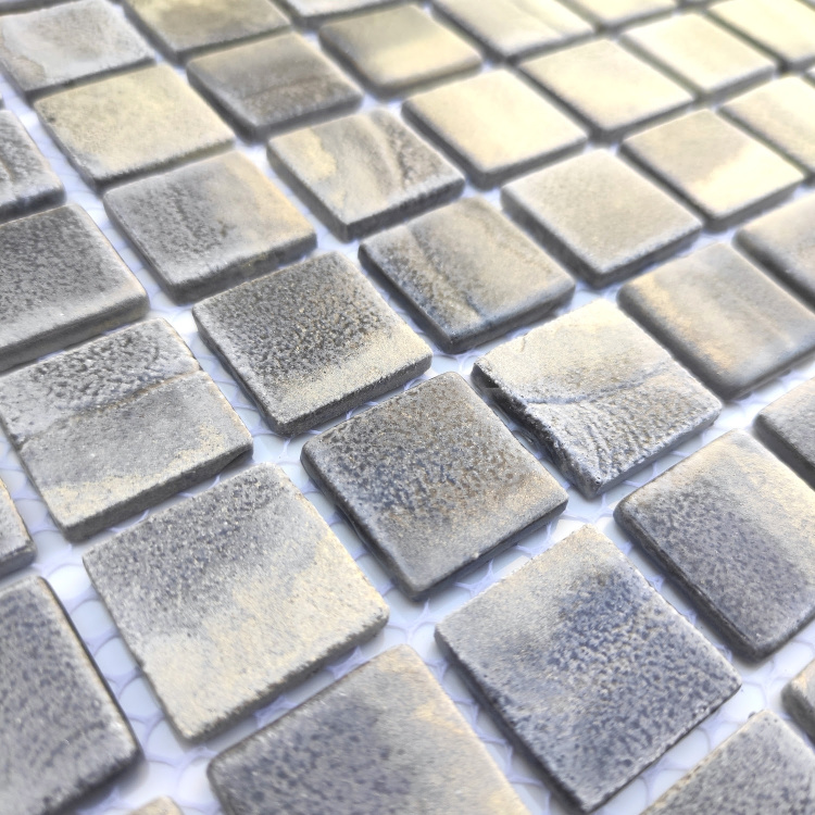 Мозаика стеклянная АкваМо Limited Edition 56 на сетке