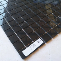 Мозаика из мрамора D-CORE ZM-8816M Nero Marquina 20x20x4 (305x305) мм глянцевая на сетке