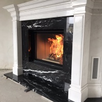 Портал для камина Bravo Стокгольм Volakas + Nero Marquina мрамор белый/черный прямой