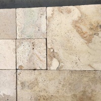 Плитка з травертину Classic Light Tumbled 1,2х20,3х20,3 см, бежева із зістареною поверхнею Антик Standart