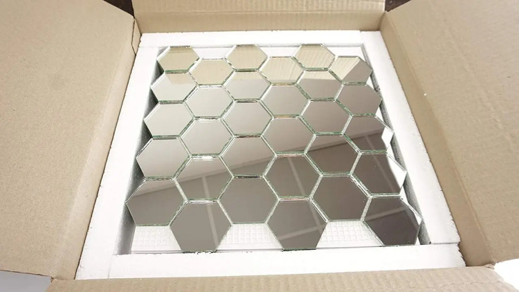 Мозаика зеркальная DecorStoneHub Zs-hex-Z серебристая 304х303 мм соты для зонирования пространства