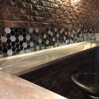 Мозаика зеркальная DecorStoneHub Zs-hex-ZSG серебристо-графитовый микс с сатином 304х303 мм гексагон