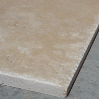 Плитка з травертину Light Brushed 1,2 см x French pattern set, римська кладка бежева брашована з колотим краєм Export