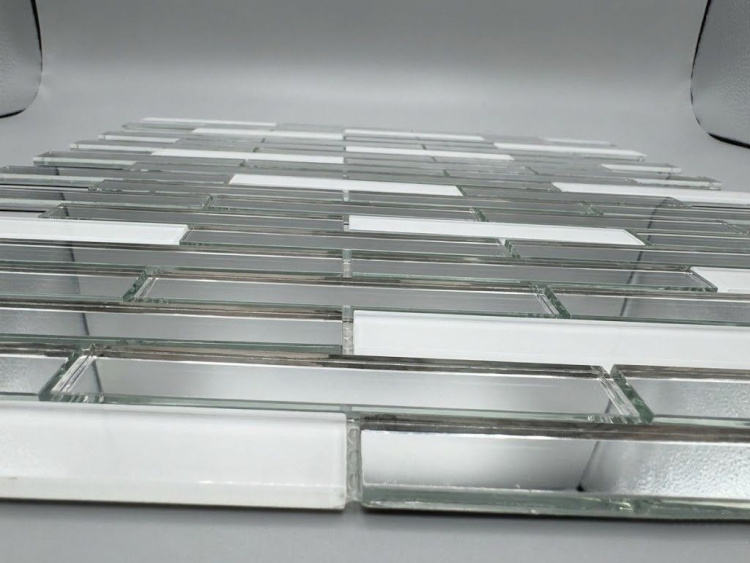 Мозаика зеркальная DecorStoneHub Zs-stik-ZS серебристая с сатином 338х320 мм стик для коридора и ниш